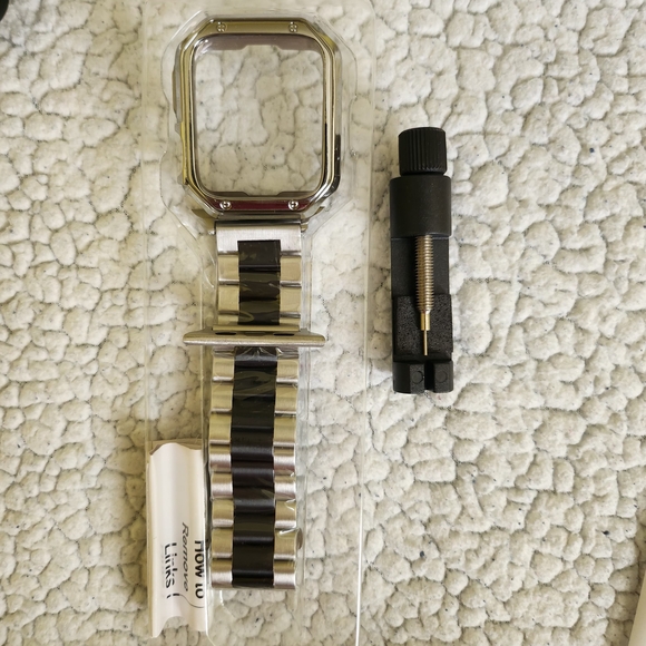 Apple Watch Series 5 - Picture 13 of 16